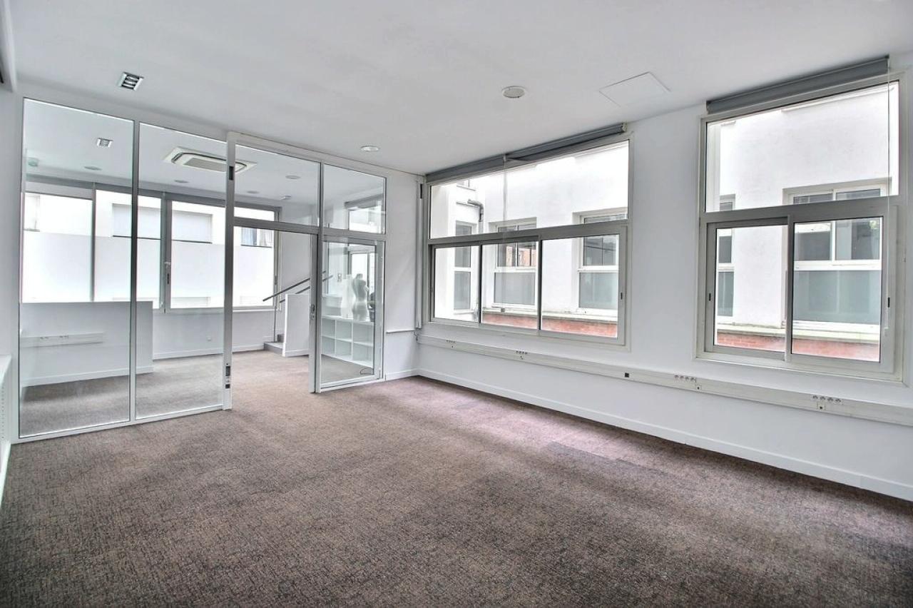 Bureau Paris 941m² Location bureau Paris OLBUR2531417 12